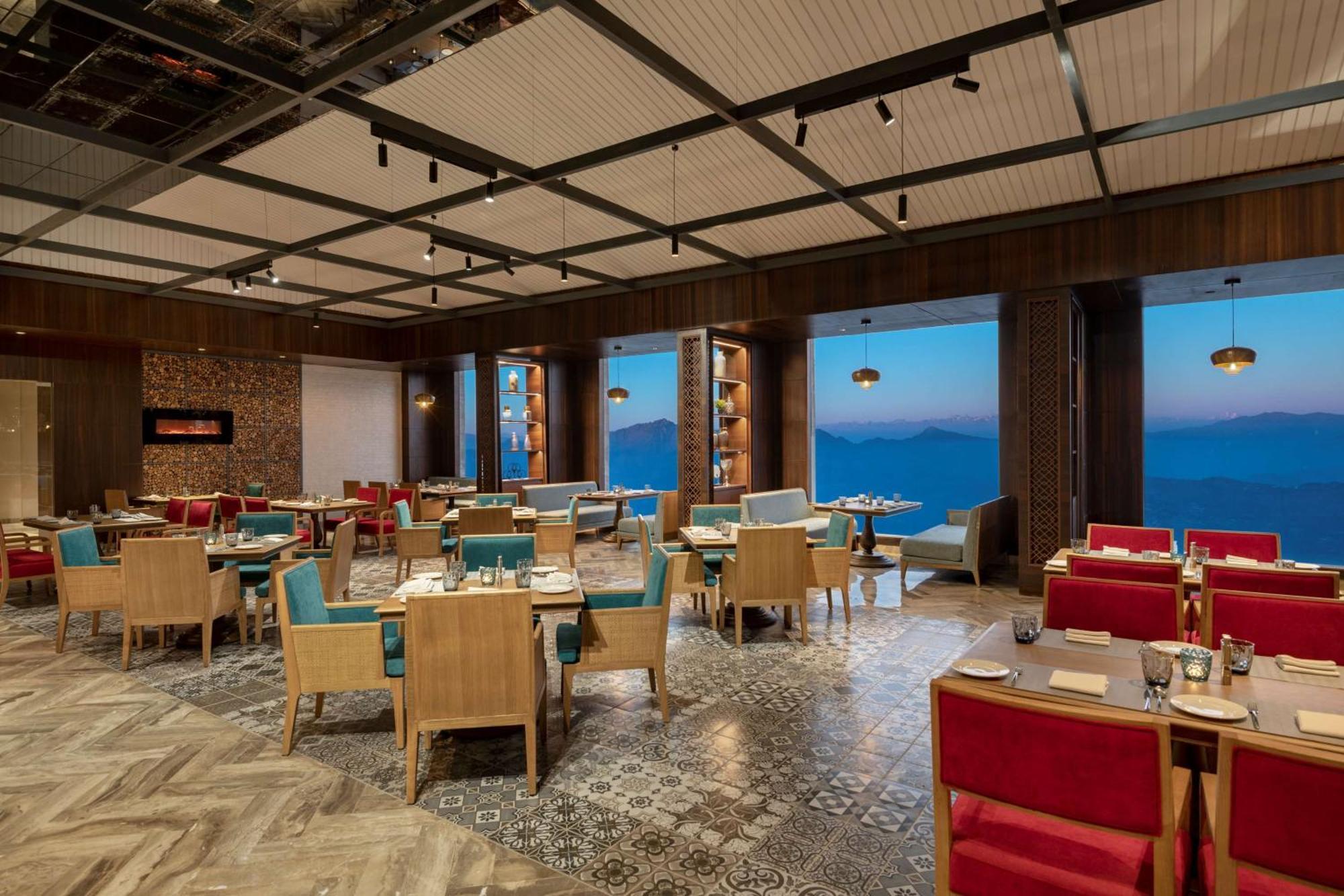 Hotel Radisson Kufri Shimla Exterior foto